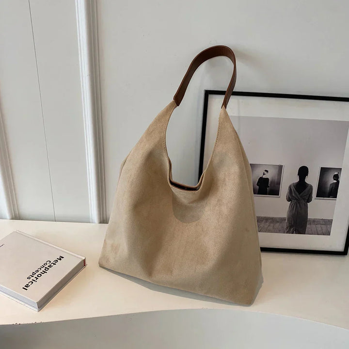 Selma - Suède Tote Bag