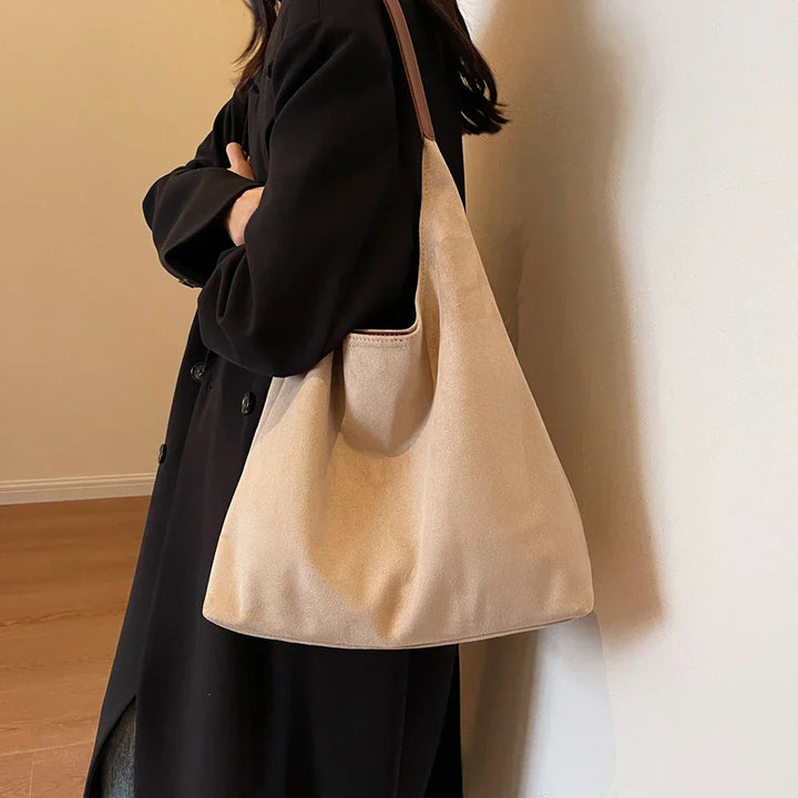 Selma - Suède Tote Bag