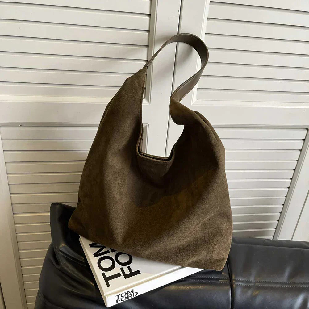 Selma - Suède Tote Bag